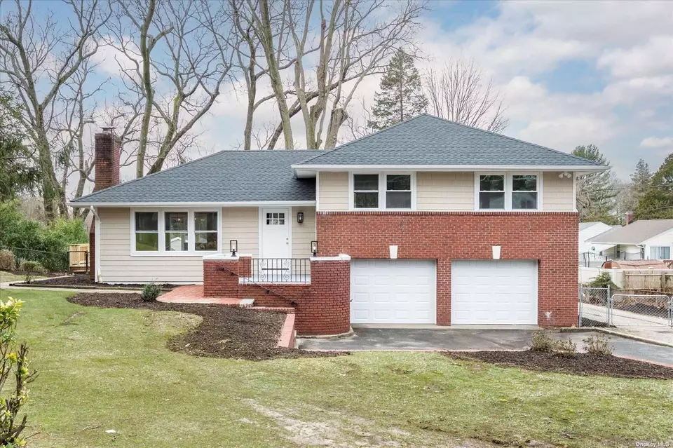 361 Lenox Rd, Huntington Station, NY 11746 27 Photos Movoto