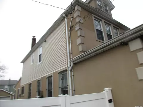 109-12 125th St, South Ozone Park, NY 11420