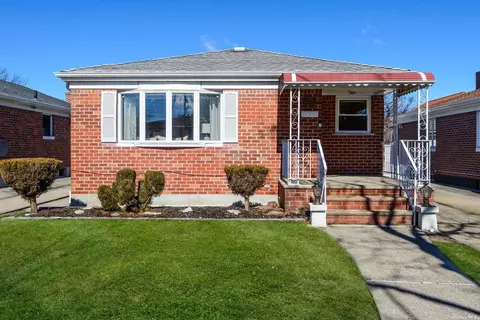 147-79 6th Ave, Whitestone, NY 11357