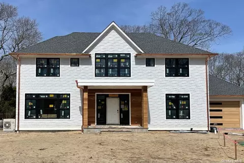 148 Brook Rd, Westhampton Beach, NY 11978