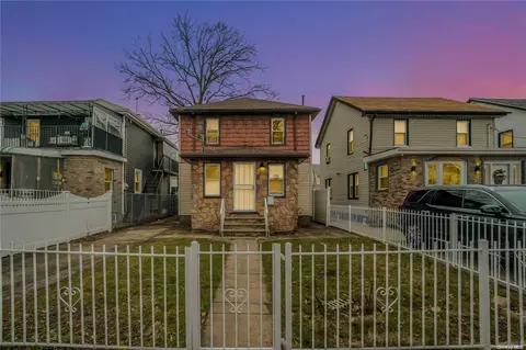 94-54 201st St, Jamaica, NY 11423