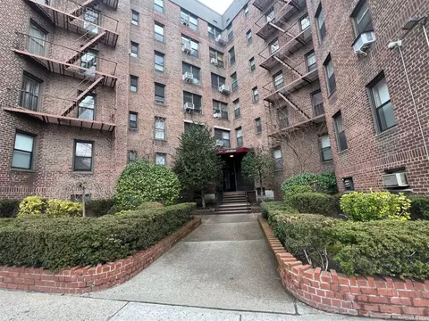 83-55 Woodhaven Blvd #5C, Woodhaven, NY 11421