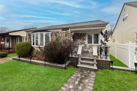 128-08 235th St, Rosedale, NY 11422