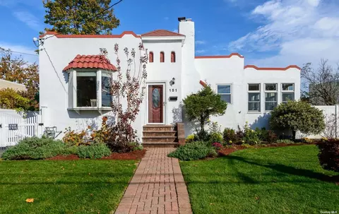151 Frankel Blvd, Merrick, NY 11566