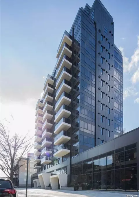 35-08 146th St #11C, Flushing, NY 11354