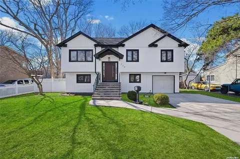 228 Norma Ave, West Islip, NY 11795