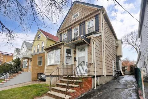 15-59 150th Pl, Whitestone, NY 11357