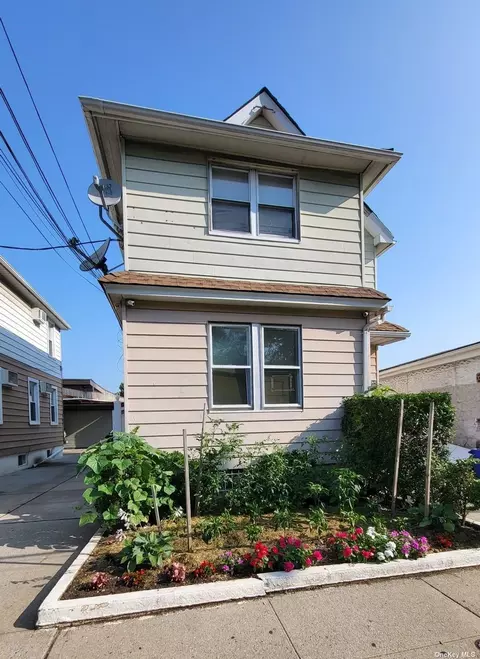 84-37 103rd Ave, Ozone Park, NY 11417