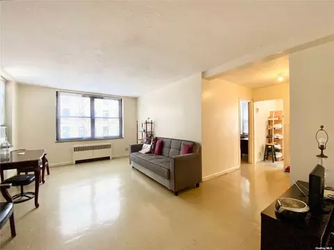 86-15 Dongan Ave #1B, Elmhurst, NY 11373