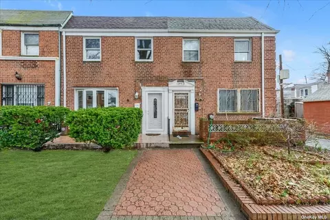144-14 68 Ave, Kew Garden Hills, NY 11367