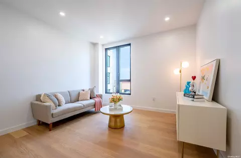 134-16 35th Ave #3F, Flushing, NY 11354