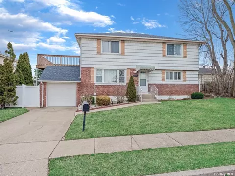 1374 Elliot St, Elmont, NY 11003