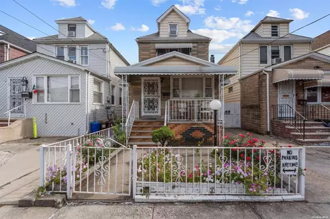 23-49 101st St, East Elmhurst, NY 11369