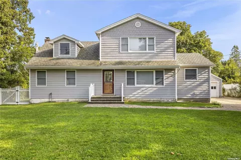 174 Cedar Rd, East Northport, NY 11731