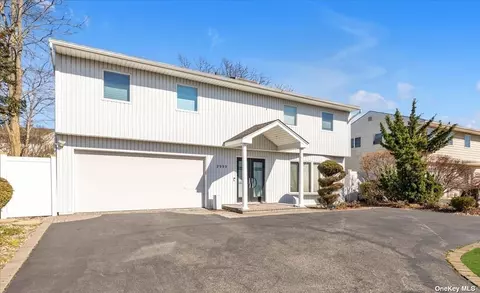 2999 Lee Pl, Bellmore, NY 11710
