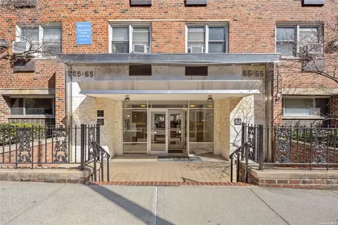 65-65 Wetherole St #6D, Rego Park, NY 11374
