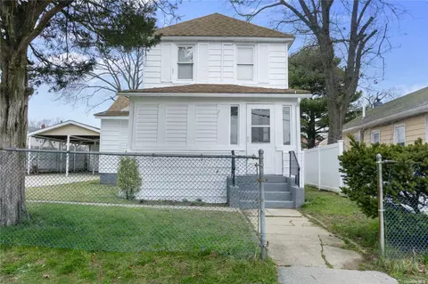 31 Mirin Ave, Roosevelt, NY 11575