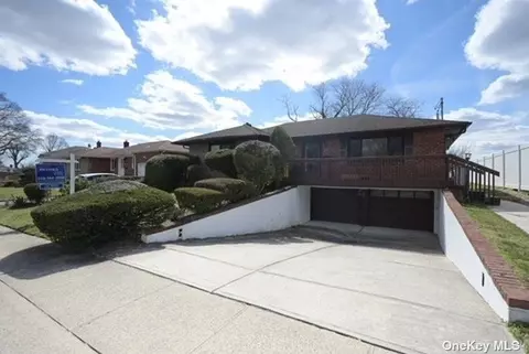 243 Halsey Ave, Jericho, NY 11753