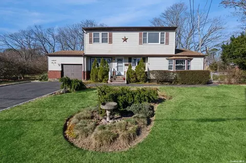 1514 Brightshore Blvd, Bay Shore, NY 11706