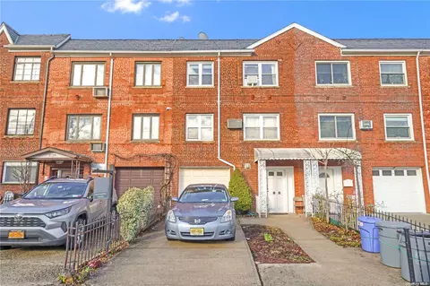 21-26 80th St, East Elmhurst, NY 11370