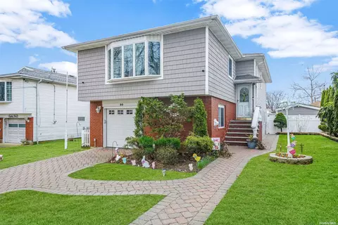90 Augusta Ave, Staten Island, NY 10312