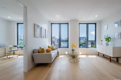 134-16 35th Ave #8E, Flushing, NY 11354