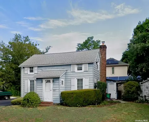 1201 4th Ave, New Hyde Park, NY 11040