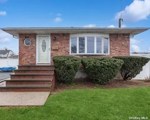 2708 Wilson Ave, Bellmore, NY 11710