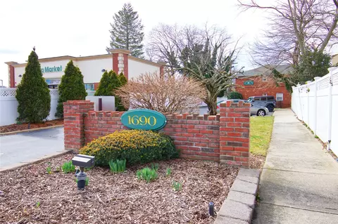 1690 Grand Ave #B2, North Baldwin, NY 11510