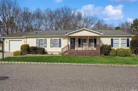 1407-241 Middle Rd, Calverton, NY 11933