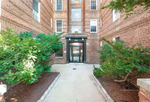 63-93 Woodhaven Blvd #2J, Rego Park, NY 11374