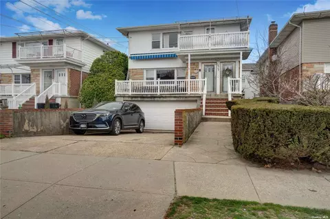 127-08 Cronston Ave, Belle Harbor, NY 11694