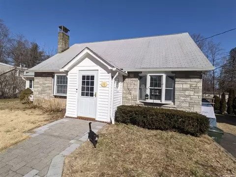 11 Drew Rd, Fort Montgomery, NY 10922