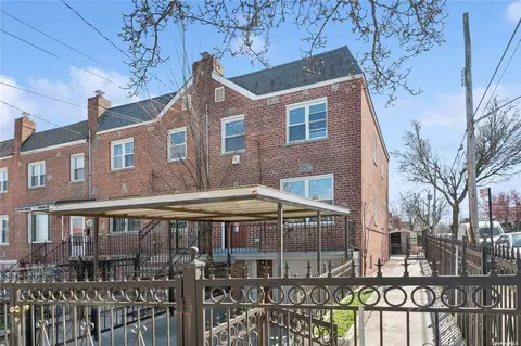 1074 Adee Ave, Bronx, NY 10469