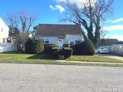 32 Fuller Ave, West Babylon, NY 11704