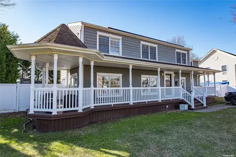73 Beverly Rd, Massapequa, NY 11758