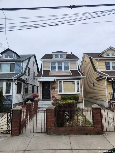113-07 209th St, Queens Village, NY 11429