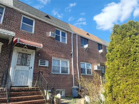 153-21 77th Ave, Flushing, NY 11367