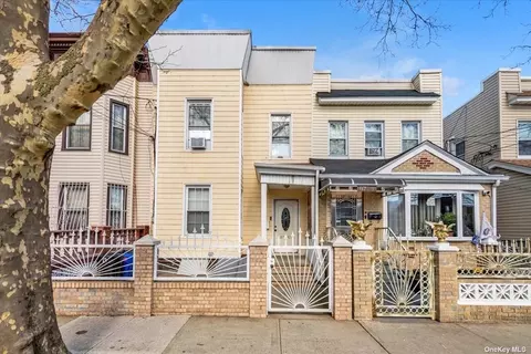 87-47 129th St, Richmond Hill, NY 11418