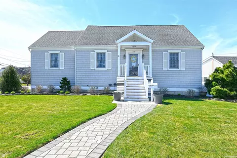 235 Grand Central Ave, Amityville, NY 11701