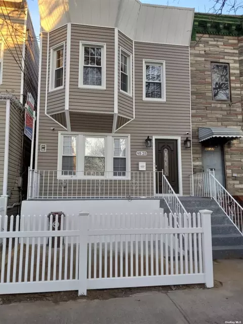95-25 102nd St, Ozone Park, NY 11416