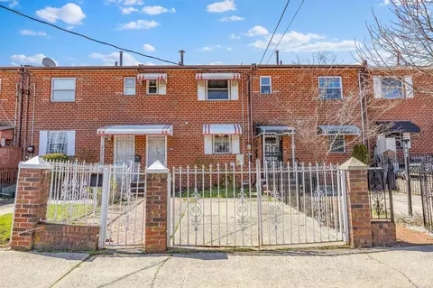 514 Powell St, Brooklyn, NY 11212