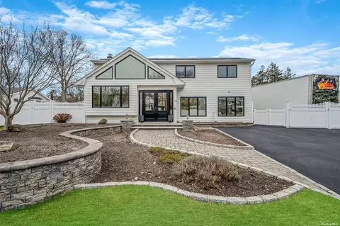 6 Heller, Hauppauge, NY 11788