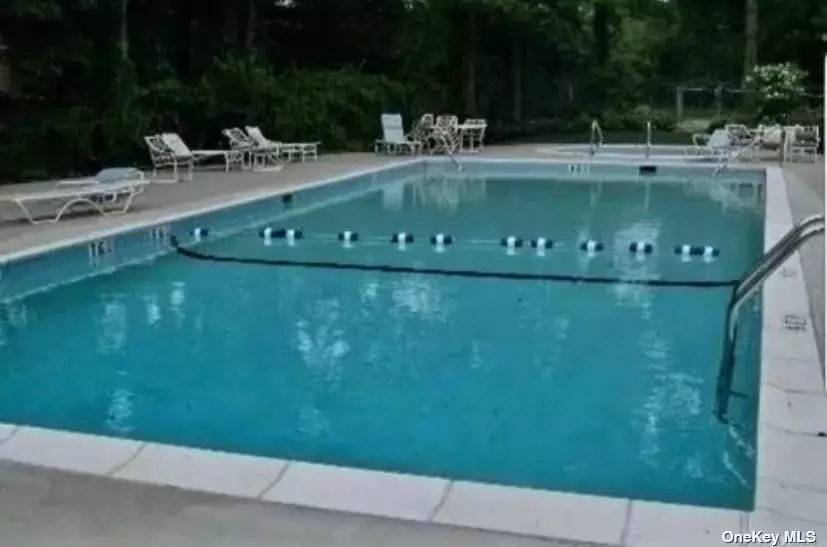 614 Towne House Vlg 614, Hauppauge, NY 11749 29 Photos Movoto