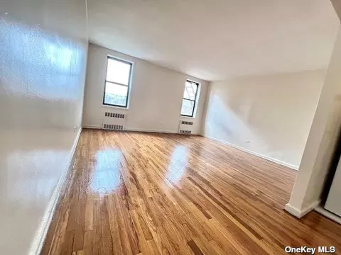 85-14 Broadway #2N, Elmhurst, NY 11373