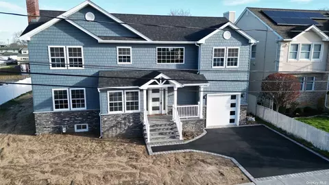 2669 Orchard St, North Bellmore, NY 11710