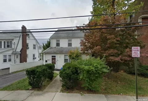 Undisclosed, Great Neck, NY 11021