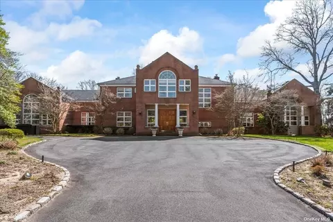 805 Channel Rd, Woodmere, NY 11598