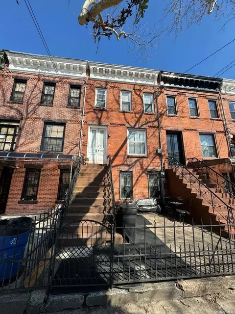 135 Milford St, Brooklyn, NY 11208
