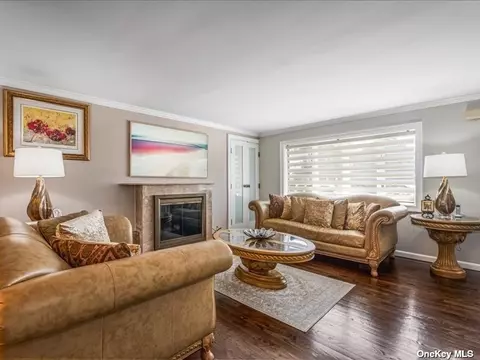 149-09 12th Ave, Whitestone, NY 11357